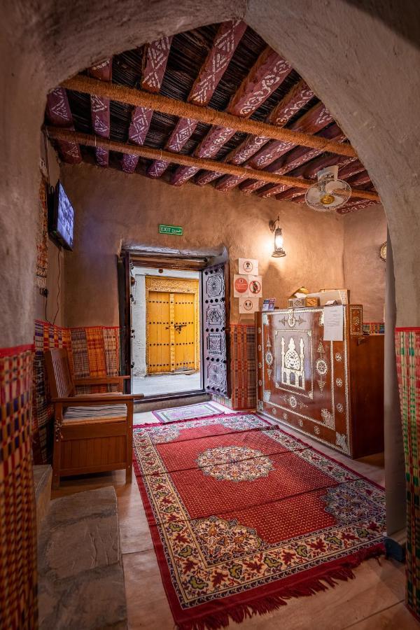 Antique Inn Назва Экстерьер фото