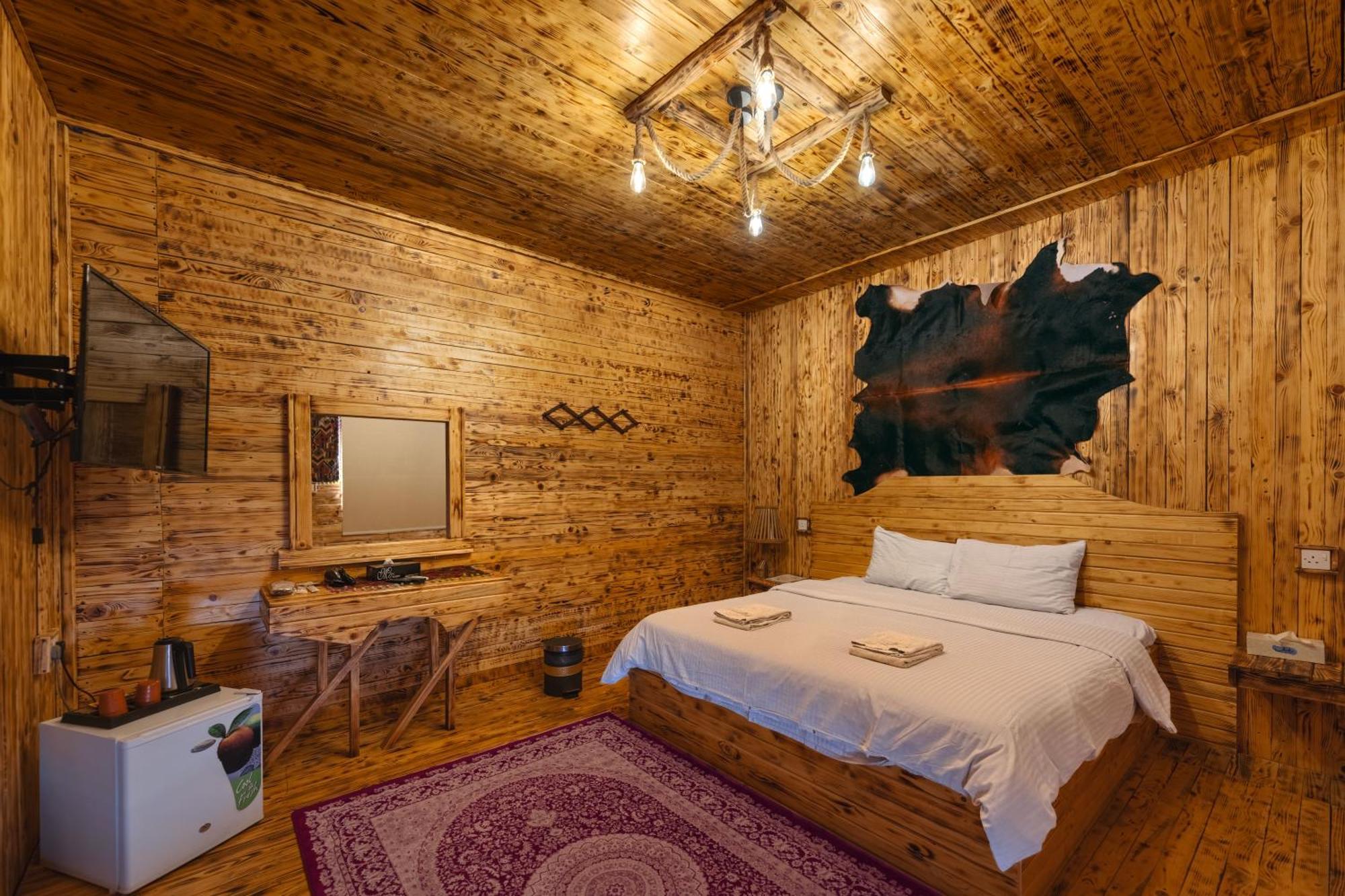 Antique Inn Назва Экстерьер фото